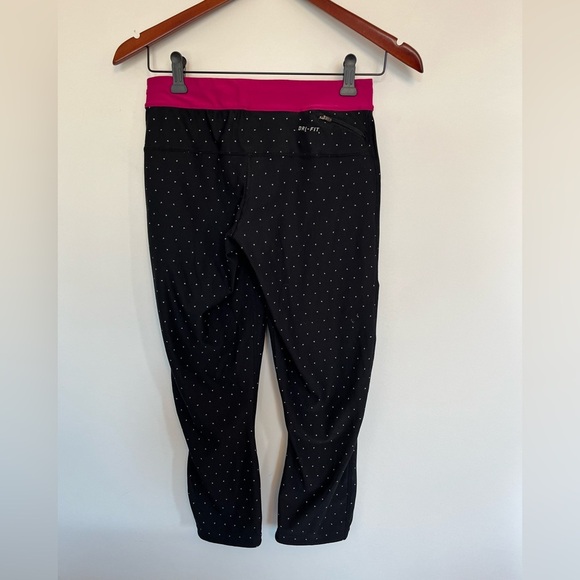 Nike Black and Pink Polka Dot leggings size medium - Picture 3 of 6